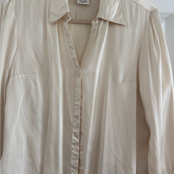 Cream  100% silk Button-Up Blouse - Picture 3 of 4